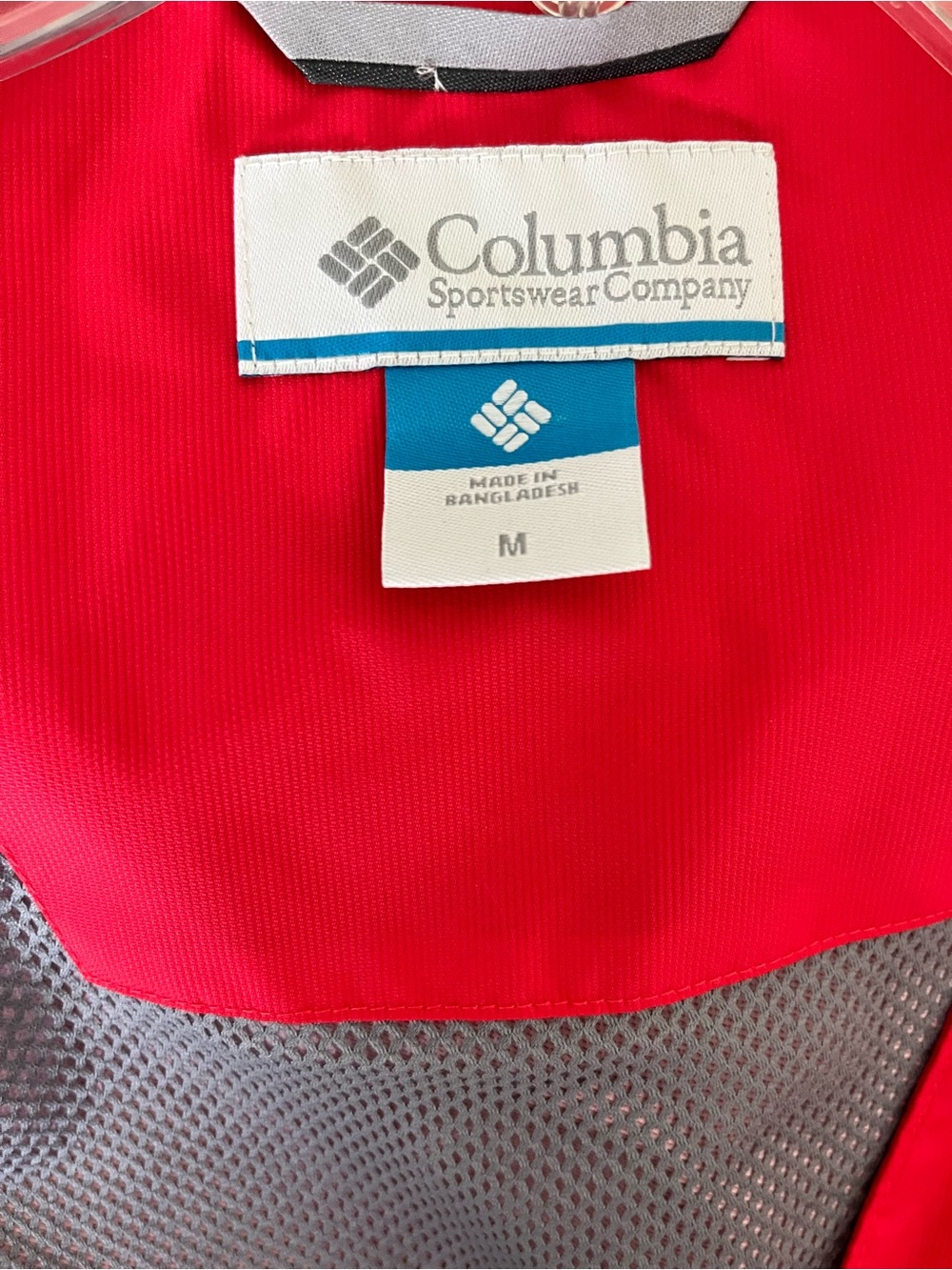 Columbia Women’s Red Waterproof Hooded Jacket Medium - Picture 10 of 11